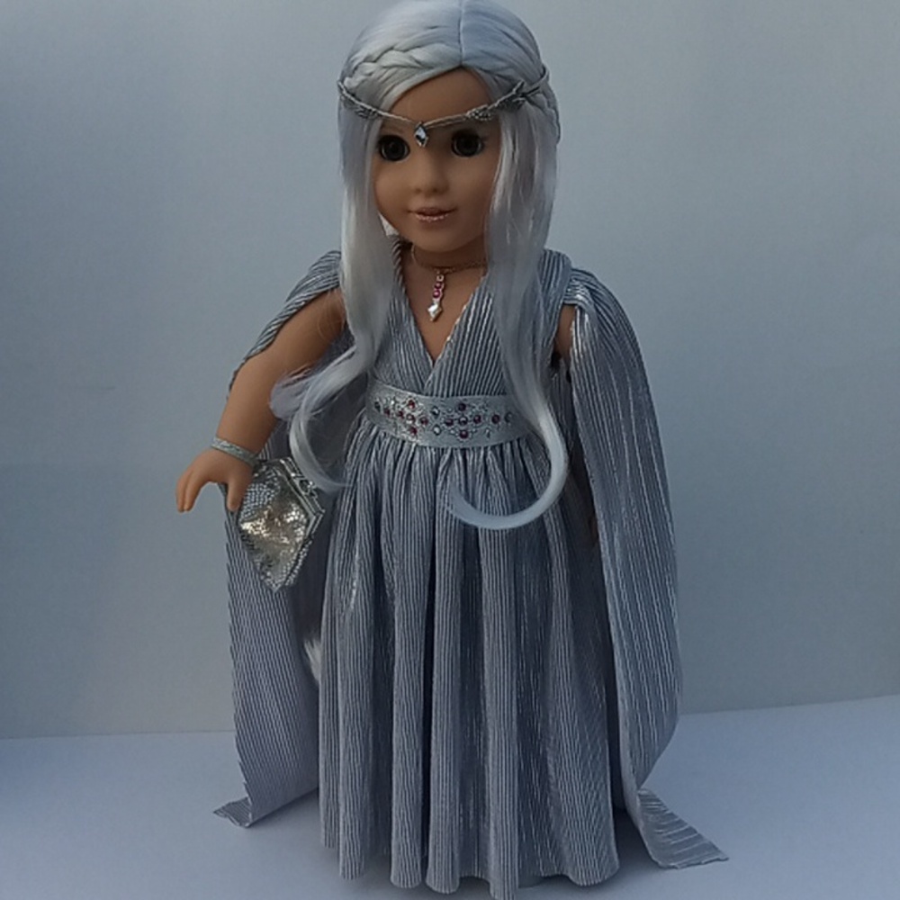 American Girl 2023 Shimmering Silver Holiday Collector Series Doll - Picture 15 of 16